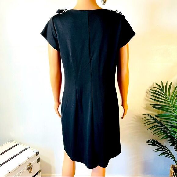 Robbie Bee Black Ruffle Neckline Dress Sz 6 - Picture 3 of 14
